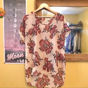 🔥5 for $20🔥 Floral tunic